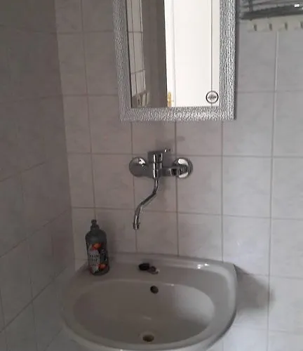 Gasthuis Ve Mlyne 3*