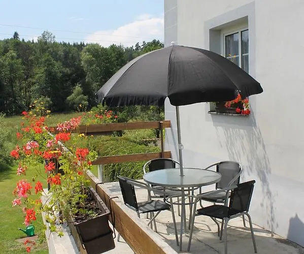 Ve Mlyne Gasthuis 3*